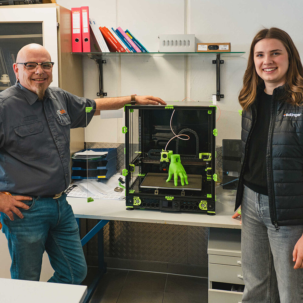 Rafael Maresch, Ausbildung Elektro