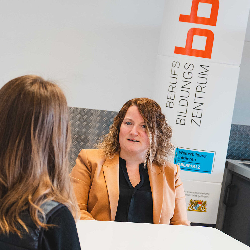 Katrin Inhofer, Weiterbildungsinitiatorin